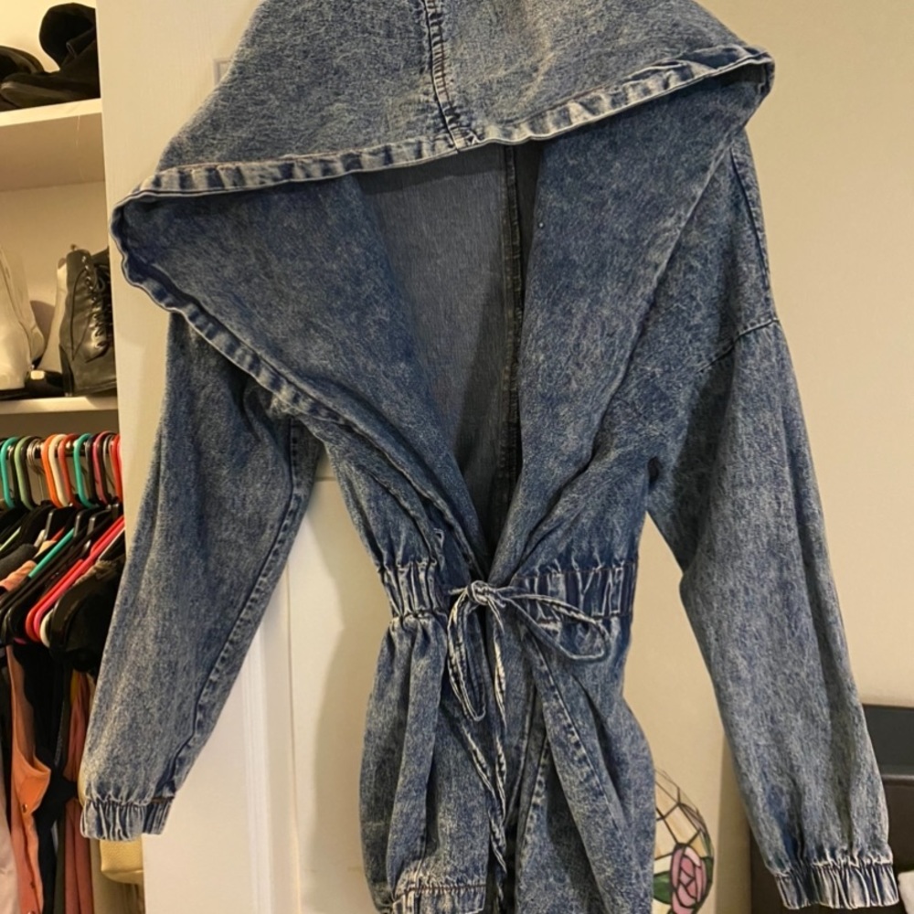 SOLD— Denim big hood jacket size M